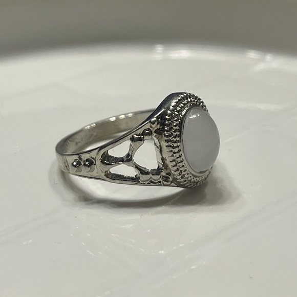 Ring ❤️‍🔥 - Picture 3 of 4